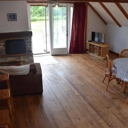 With 2 Bedrooms *